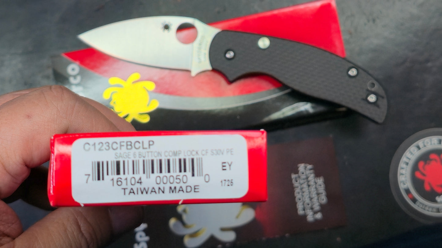 Spyderco Sage™ 6 Button Compression Lock® Carbon Fiber/G10 CPM S30V (NEW)