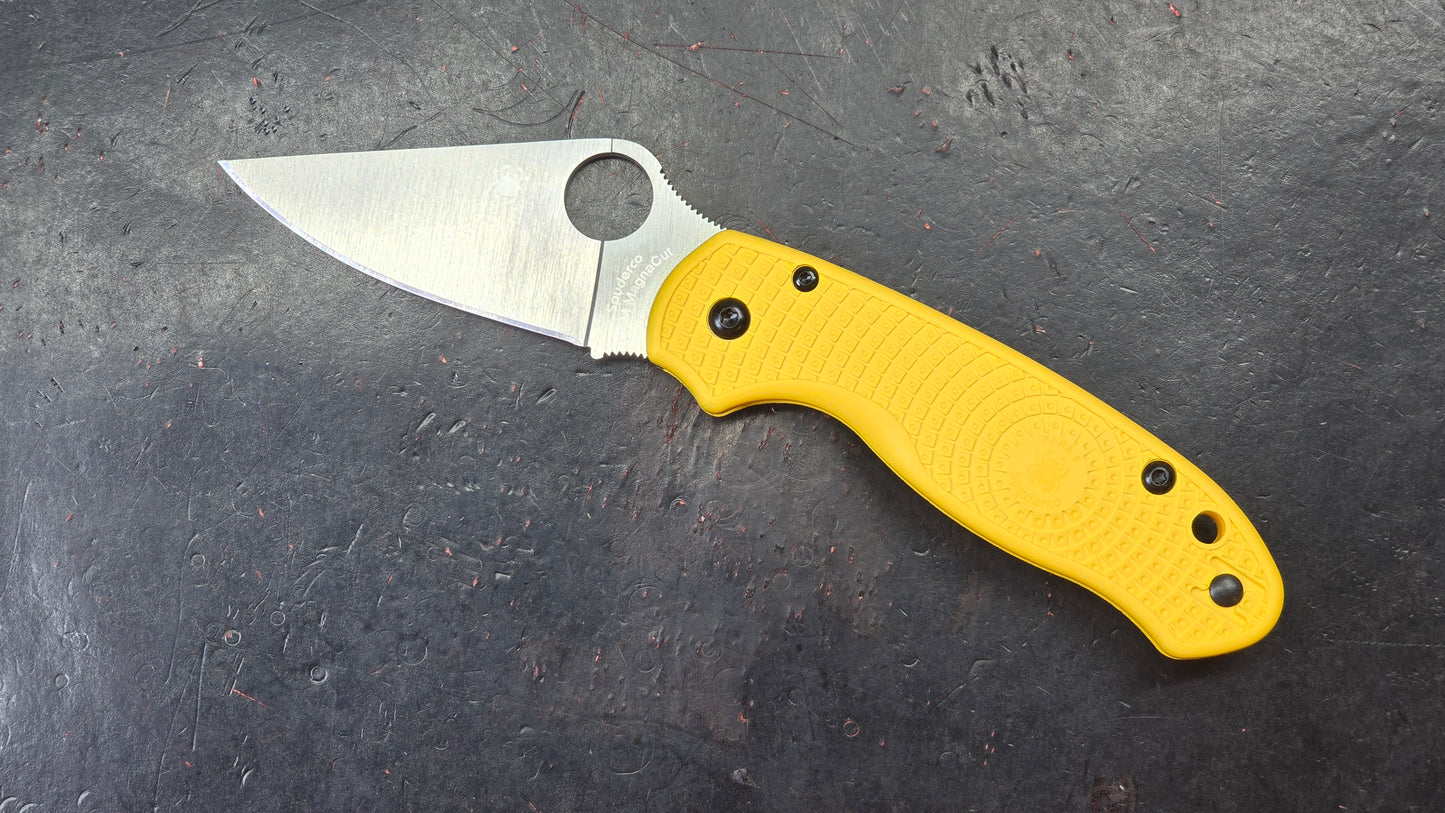 Spyderco Para 3 Salt Yellow FRN Handle Magnacut (NEW)