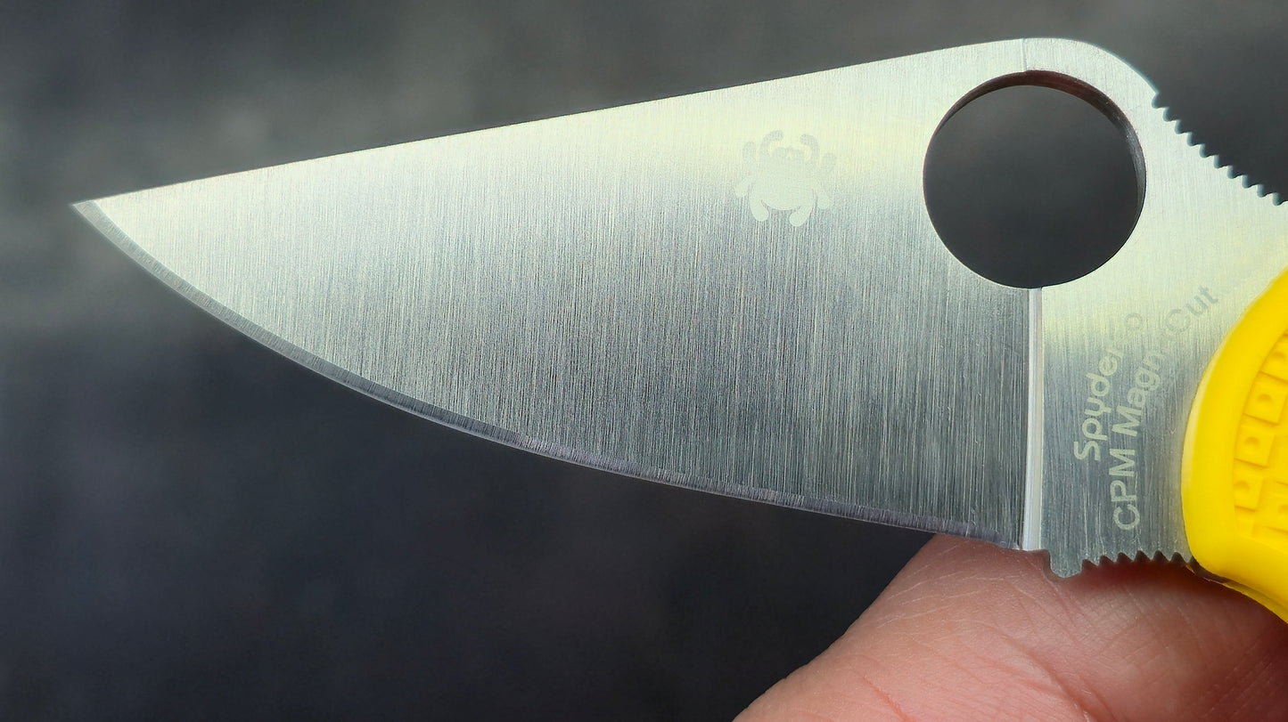 Spyderco Para 3 Salt Yellow FRN Handle Magnacut (NEW)