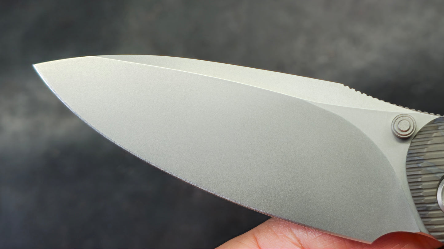 Kubey Pioneer Titanium (FLAME) CPM 20CV (NEW)