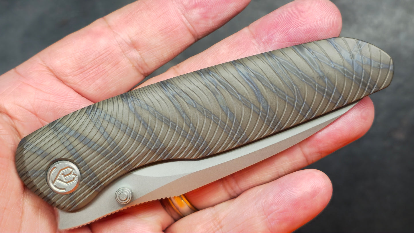 Kubey Pioneer Titanium (FLAME) CPM 20CV (NEW)