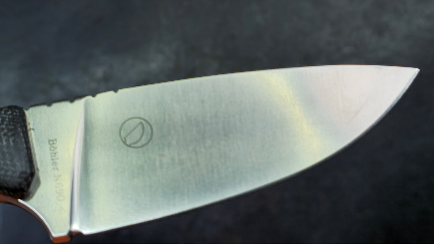 QSP WORKAHOLIC MICARTA / PARA CORD Bohler N690 (NEW)