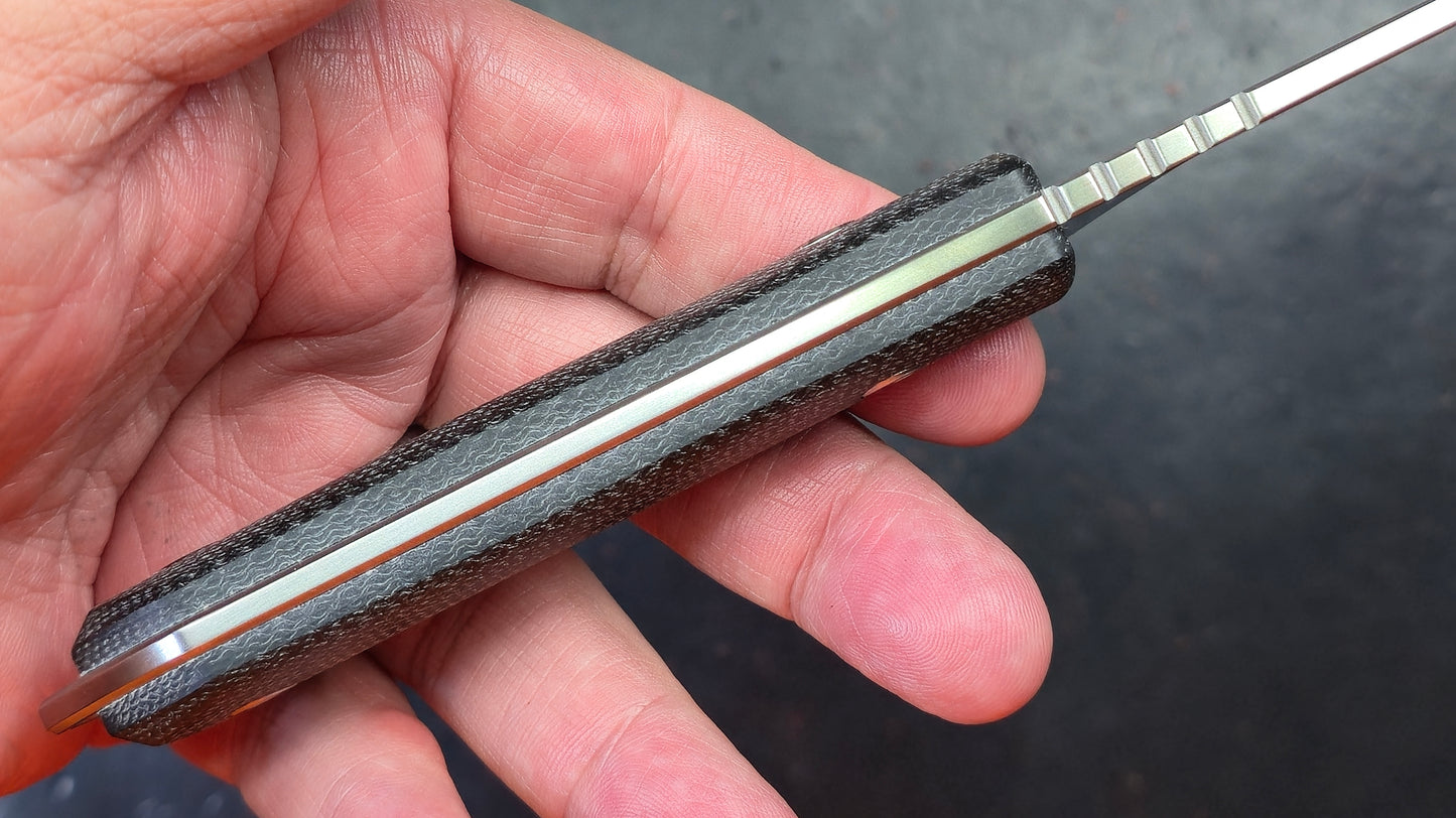 QSP WORKAHOLIC MICARTA / PARA CORD Bohler N690 (NEW)