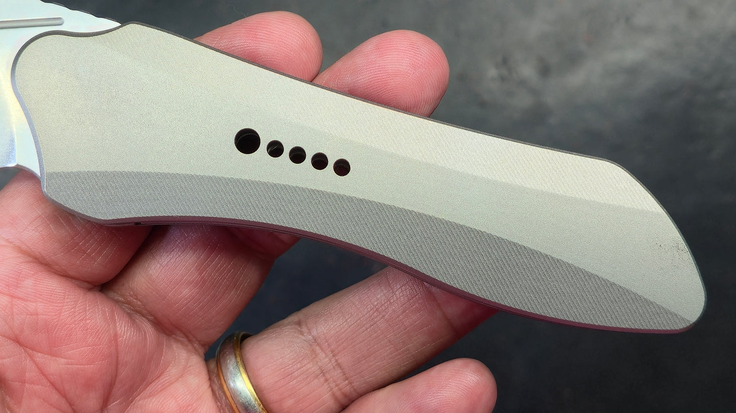 TWOSUN TS567 TC4 Titanium Handle 14C28N Blade (NEW)