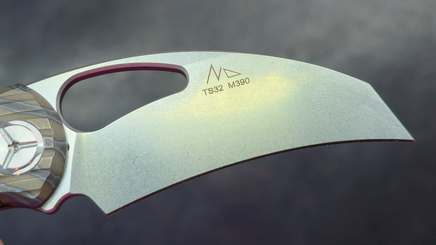 TWOSUN TS32 (FIRE) Titanium Handle M390 Blade (NEW)