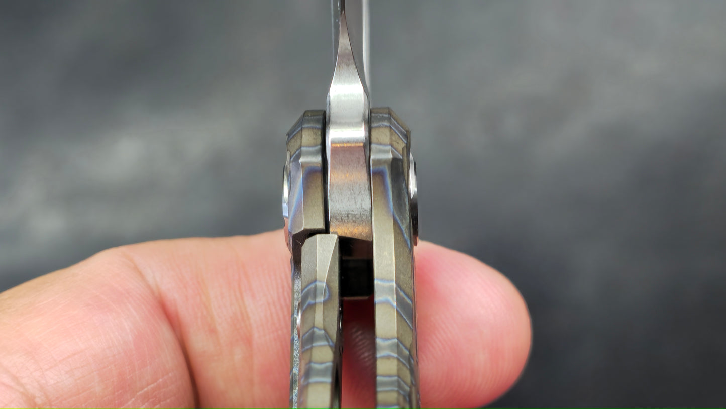 TWOSUN TS32 (FIRE) Titanium Handle M390 Blade (NEW)