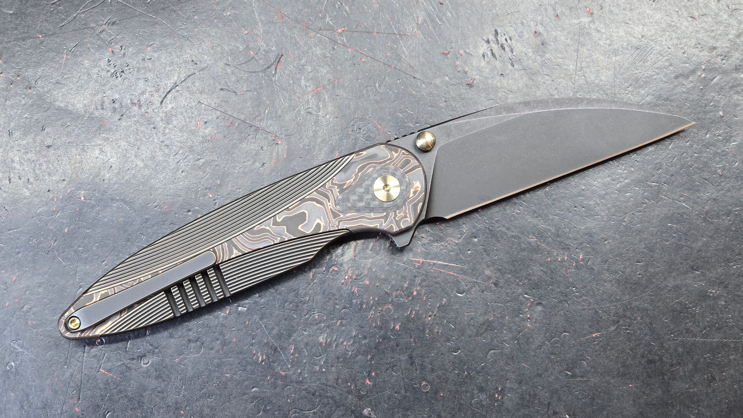WE Zenthra Bronze/Black Titanium/Copper Foil Carbon Fiber Handle M390 (NEW)