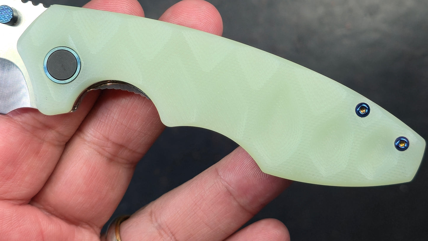 Defcon Revive TD004F-3 Jade Sculpted G10 Handle 14C28N Plain Edge Satin (NEW)