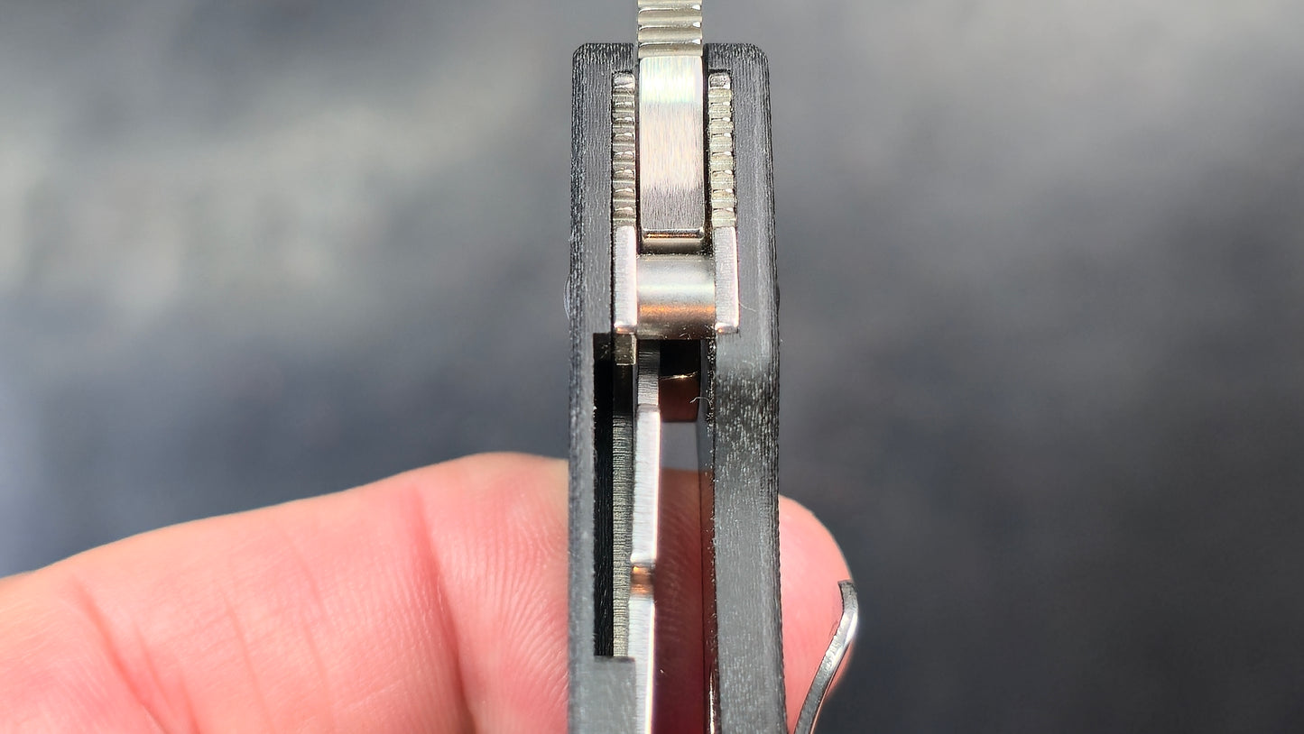 Spyderco Para 3 G10 Handle CPM S45VN (NEW)