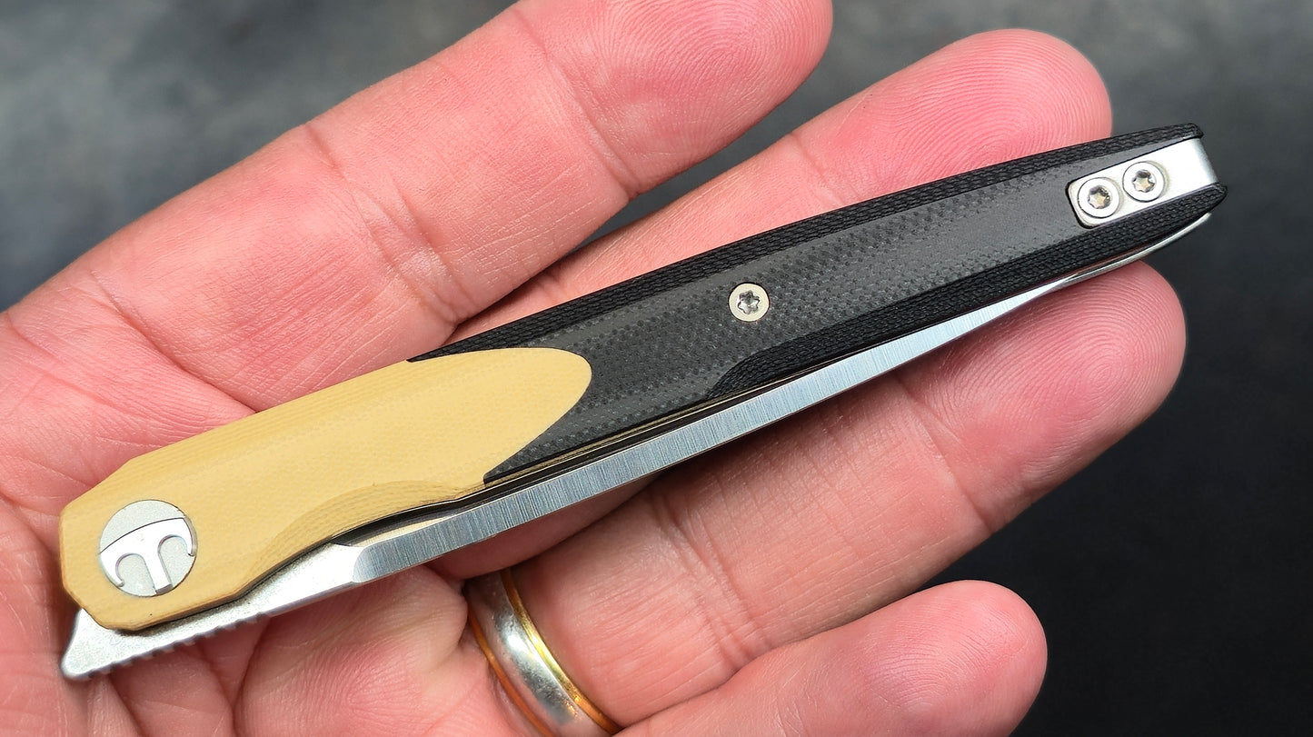 Bestechman Lanza Khaki/Black G10 Handle 14C28N (NEW)