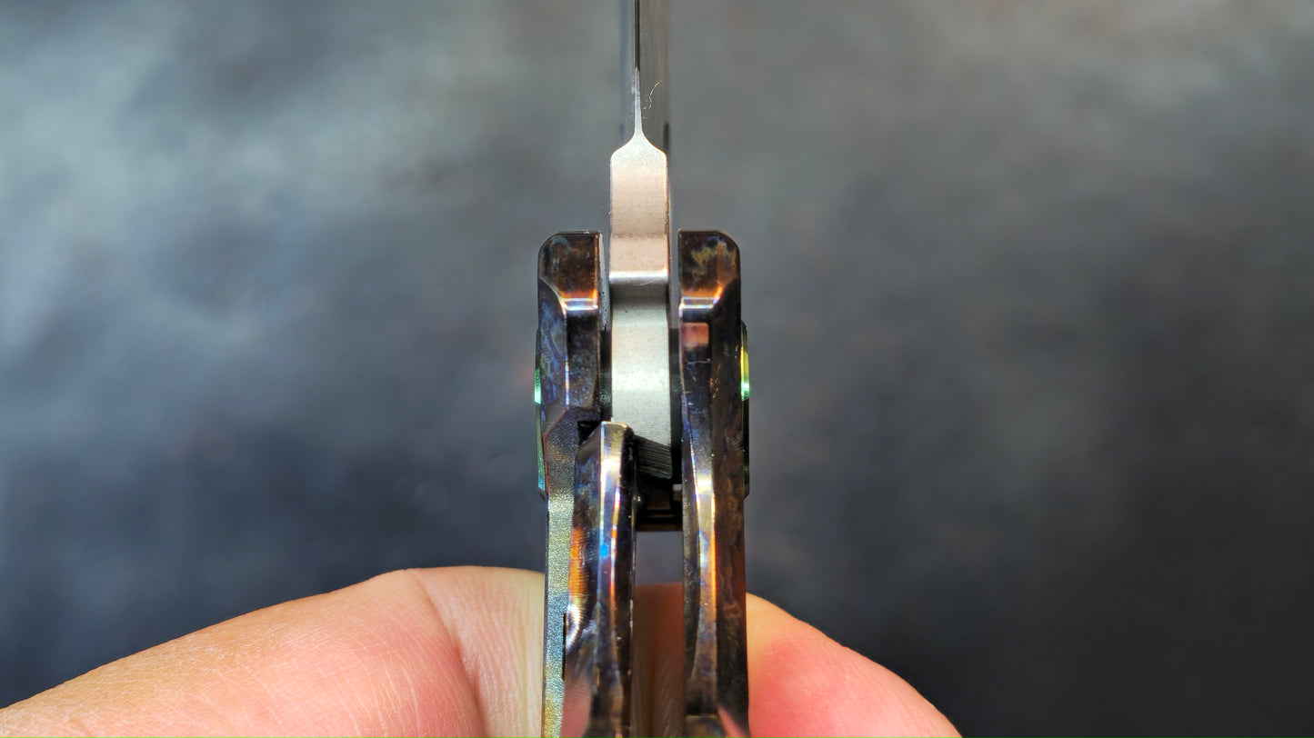 Twosun TS450 Lines Color Titanium 14C28N (NEW)