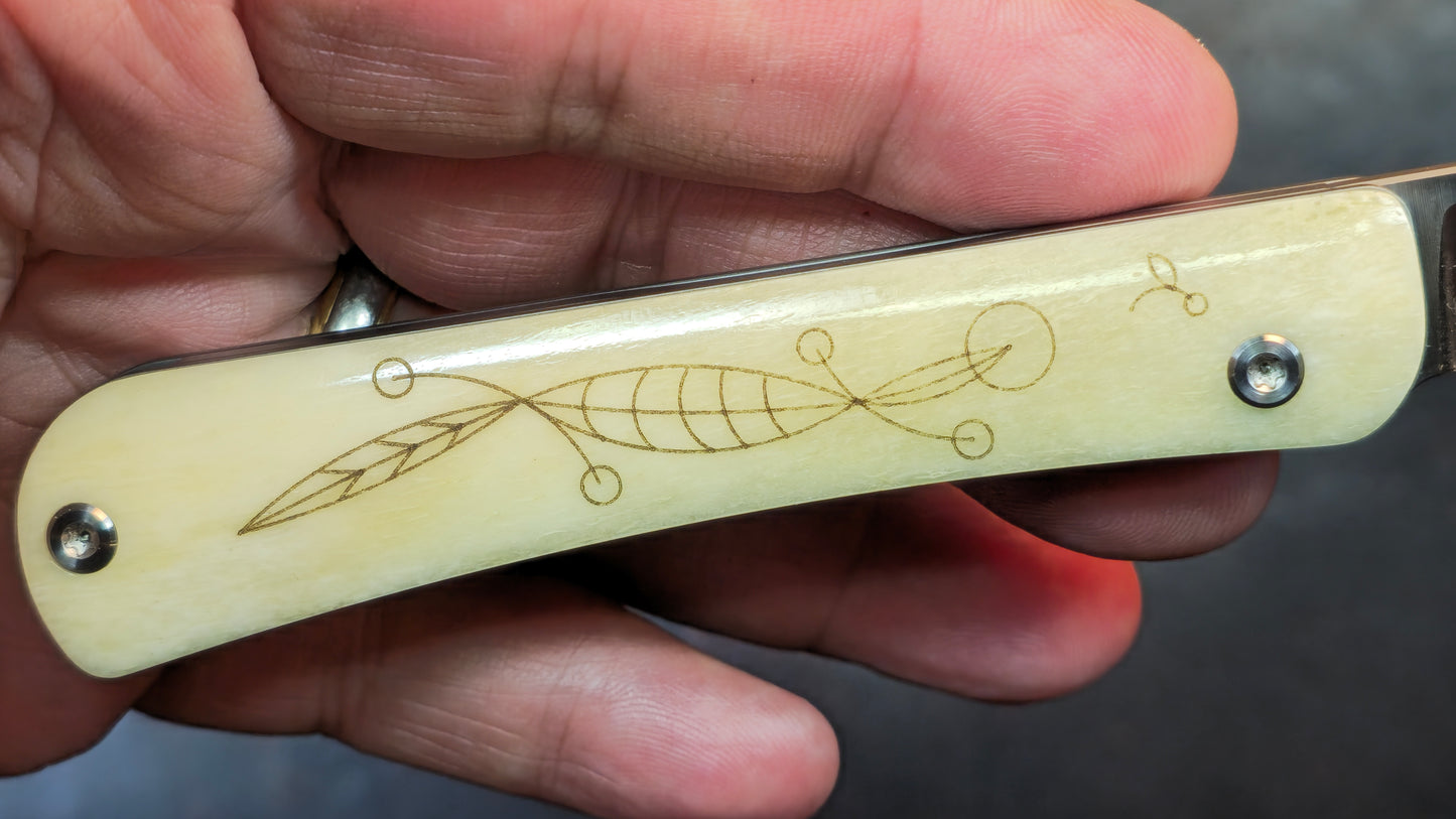 Twosun TS197 Slip Joint Bone Titanium M390 (NEW)