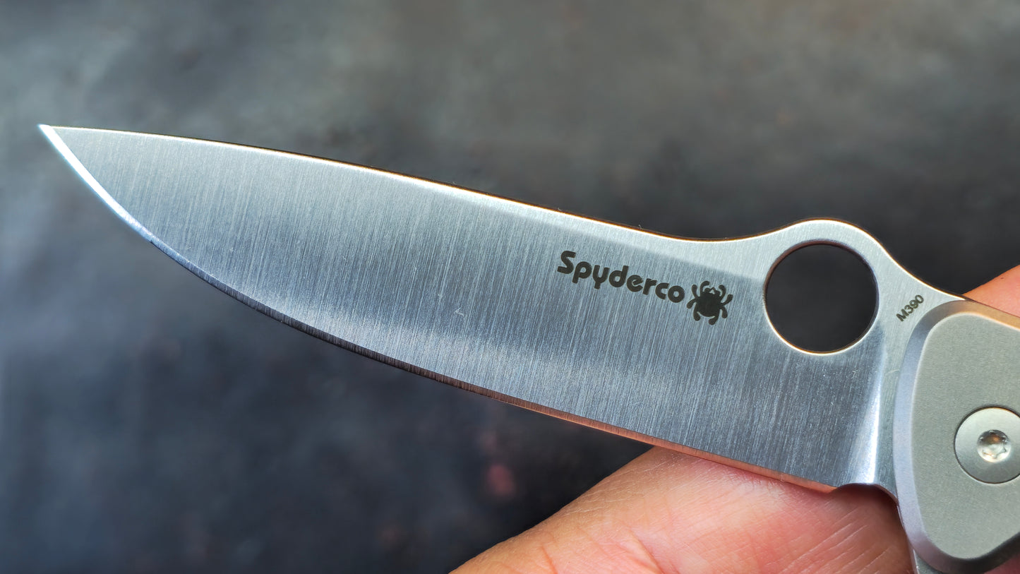 Spyderco Slym Integral Titanium/Carbon Fiber Handle M390 (NEW)