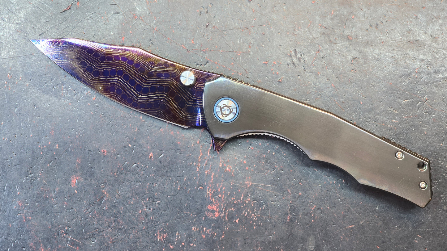 SixLeaf SL-81 Zirconium Handle Damascus Blade