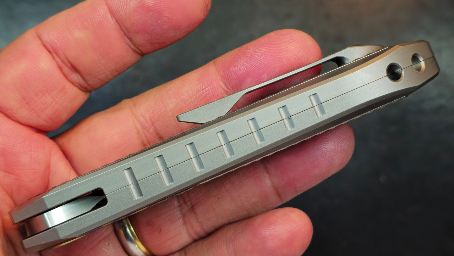 Sixleaf SL-84 Titanium Timascus M390