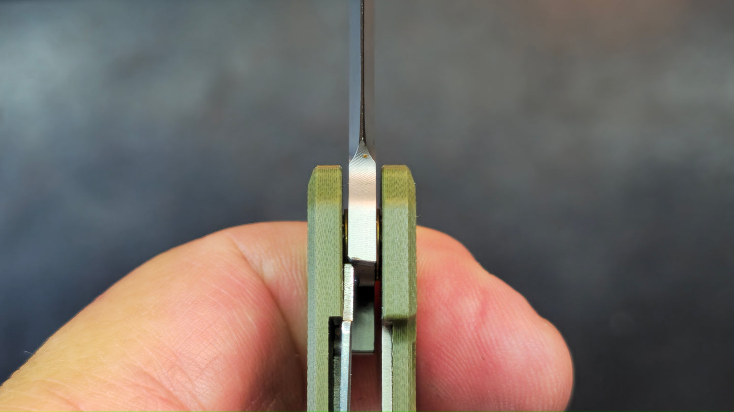 SixLeaf SL-75A-Green Micro Mini Folding Knife G10 Handle D2 Blade