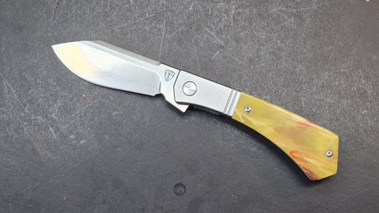 FINCH Knife Co STRAY DOG Green Micarta / Cream Soda Resin Handle N690 (NEW - OPEN BOX)