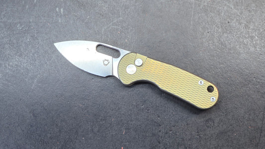 SixLeaf SL-92 Mini Micro Button Lock Purple/Gold/Black Titanium 14C28N (SALE price in cart)