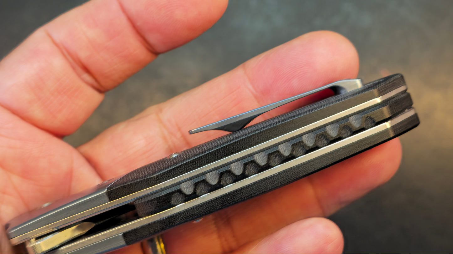 Kubey ku163b Titanium bolsters G-10 Aus-10 (NO BOX)