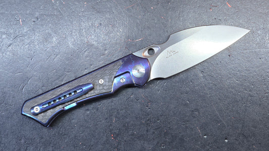 SixLeaf SL-28 Titanium and Carbon Fiber Handle M390 Blade (Discount in cart)