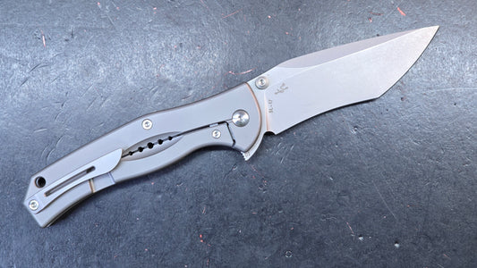 SixLeaf SL-17 Titanium D2