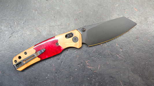 Bestechman Cicada's Wing Red Natural Stabilized Wood 10cr15MoV Black PVD