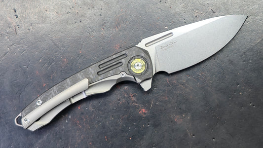 TWOSUN TS530 Titanium/Carbon Fiber Handle 14C28N Blade