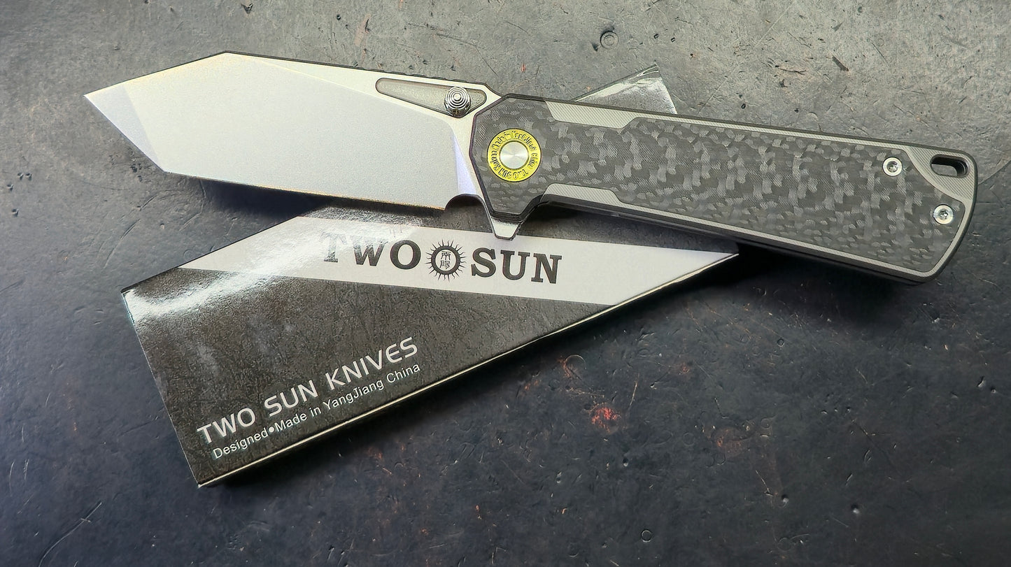 TwoSun TS524 Titanium/Carbon Fiber Handle K110 Blade