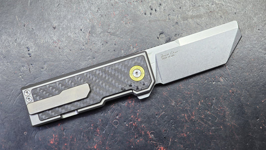 TwoSun TS529 Titanium/Carbon Fiber Handle 14C28N Blade