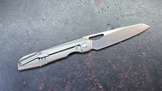 Kizer Ge (Genie) Titanium Handle CPM S35VN Blade