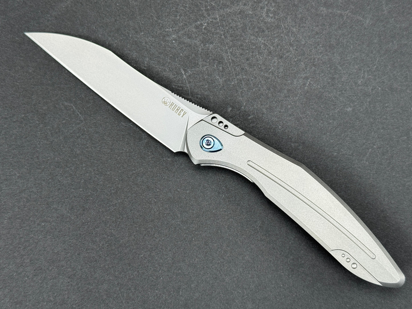 KUBEY Barracuda (KU299) Folding, Liner Lock , S30V, Stonewash, Wharncliff, Plain Edge, Flat Grind, Handle: Titanium/Gray, (NEW - OPEN BOX)