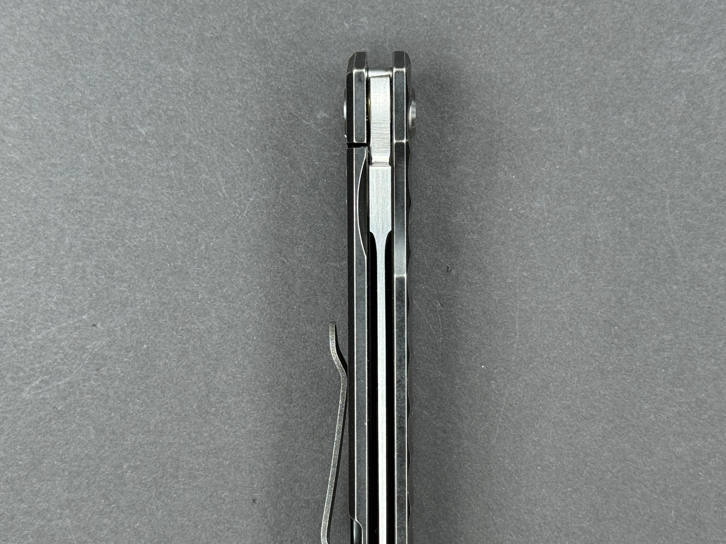 TWOSUN TS20 Folding, Frame Lock, D2, Satin, Tanto, Plain Edge, Zero Saber Grind/ Compound, Handle: Titanium/Black, (NEW - OPEN BOX)