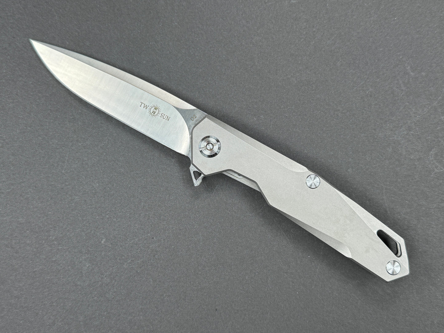 TWOSUN TS21 Folding, Frame Lock, D2, Satin, Drop Point, Plain Edge, Full Grind, Handle: Titanium/Gray, (NEW - OPEN BOX)
