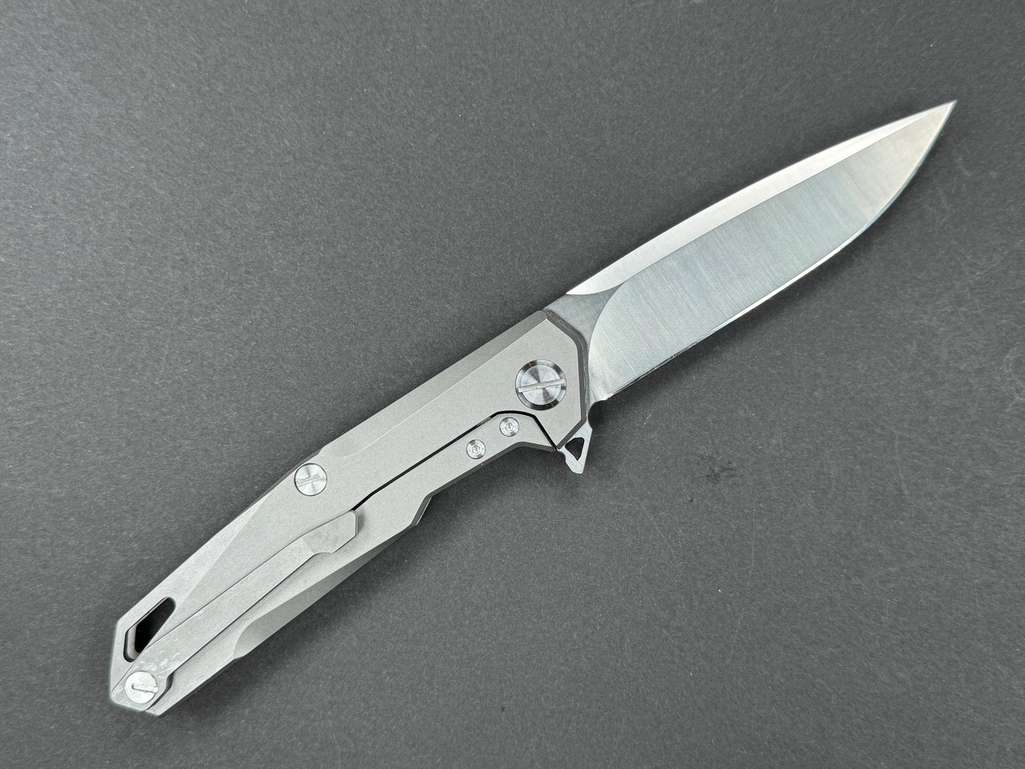 TWOSUN TS21 Folding, Frame Lock, D2, Satin, Drop Point, Plain Edge, Full Grind, Handle: Titanium/Gray, (NEW - OPEN BOX)