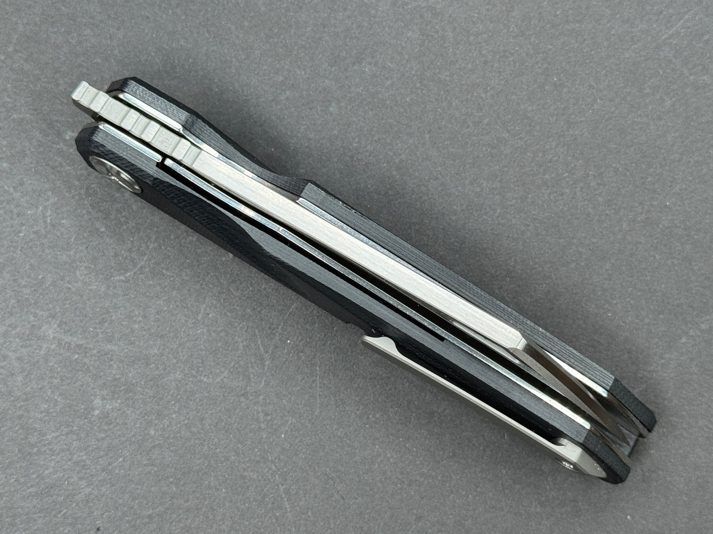 TWOSUN TS74 Folding, Liner Lock, D2, Satin, Hawkbill, Plain Edge, Full Grind, Handle: G10/Black, (NEW - OPEN BOX)