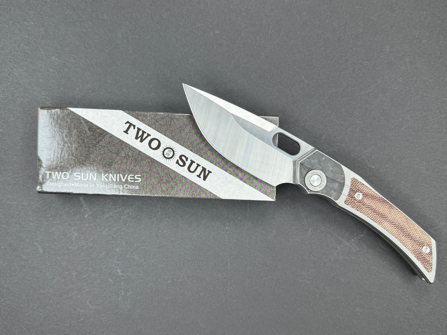 TWOSUN TS142 Folding, Frame Lock, M390, Satin, Clip Point, Plain Edge, Full Grind, Handle: Micarta/ Carbon Fiber/Gray/ Brown, (NEW - OPEN BOX)