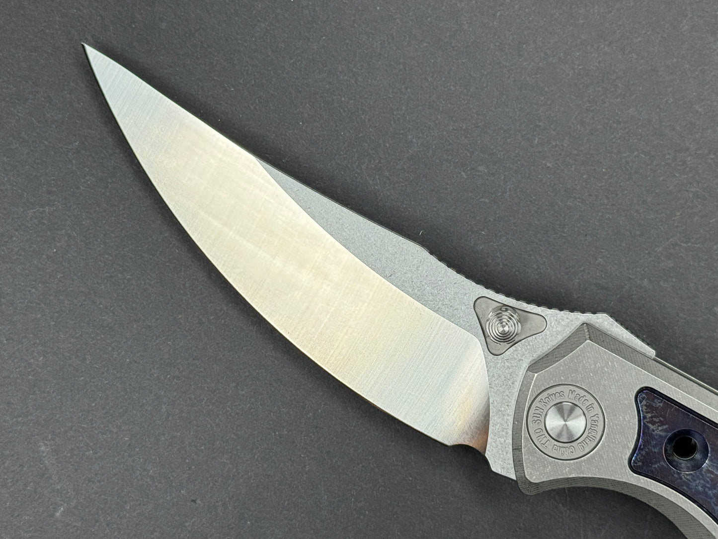 TWOSUN TS400 Folding, Liner Lock, D2, Satin/ Stonewash, Trailing Point, Plain Edge, Full Grind, Handle: Titanium/Gray/ Blue, (NEW - OPEN BOX)