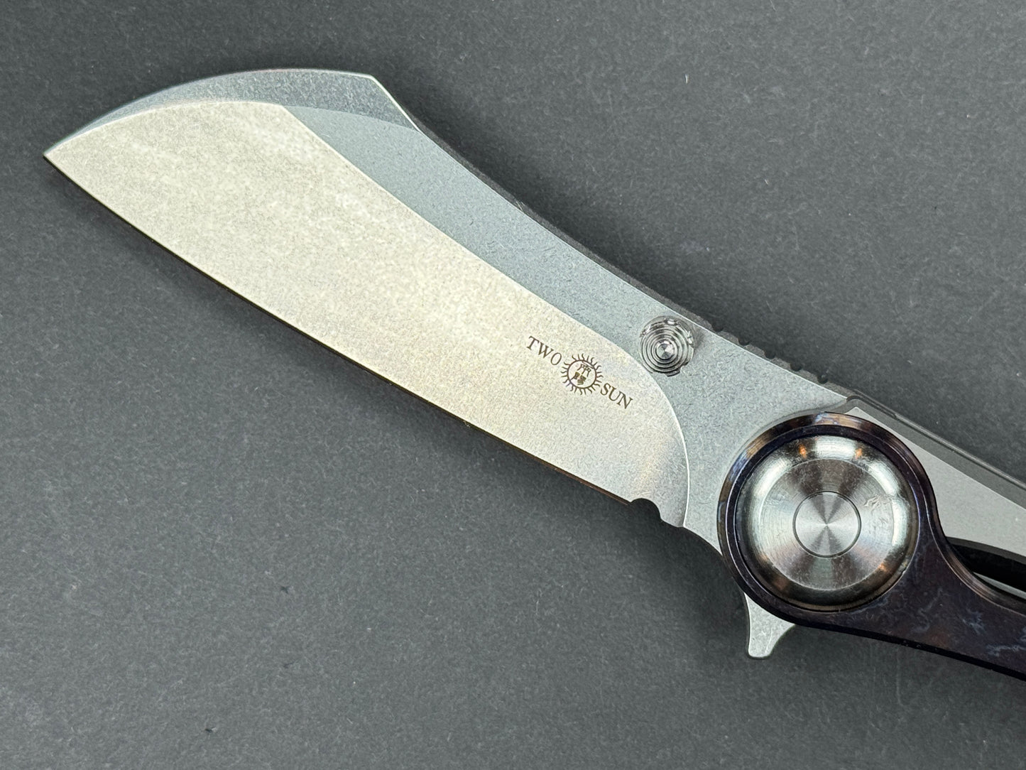 TWOSUN TS403 Folding, Liner Lock, D2, Satin, Sheepsfoot, Plain Edge, Full Grind, Handle: Titanium/Multi-Color Green, (NEW - OPEN BOX)