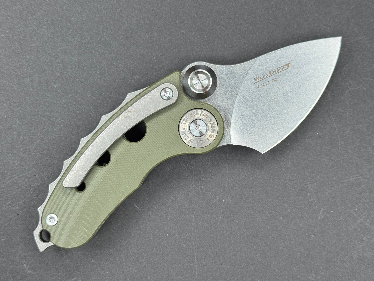 TWOSUN TS417 Folding, Liner Lock, D2, Stonewash, Drop Point, Plain Edge, Full-Flat Grind, Handle: G10/Green, (NEW - OPEN BOX)