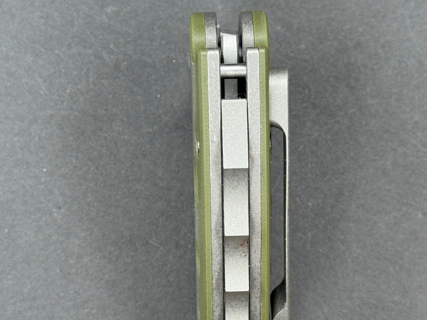TWOSUN TS417 Folding, Liner Lock, D2, Stonewash, Drop Point, Plain Edge, Full-Flat Grind, Handle: G10/Green, (NEW - OPEN BOX)
