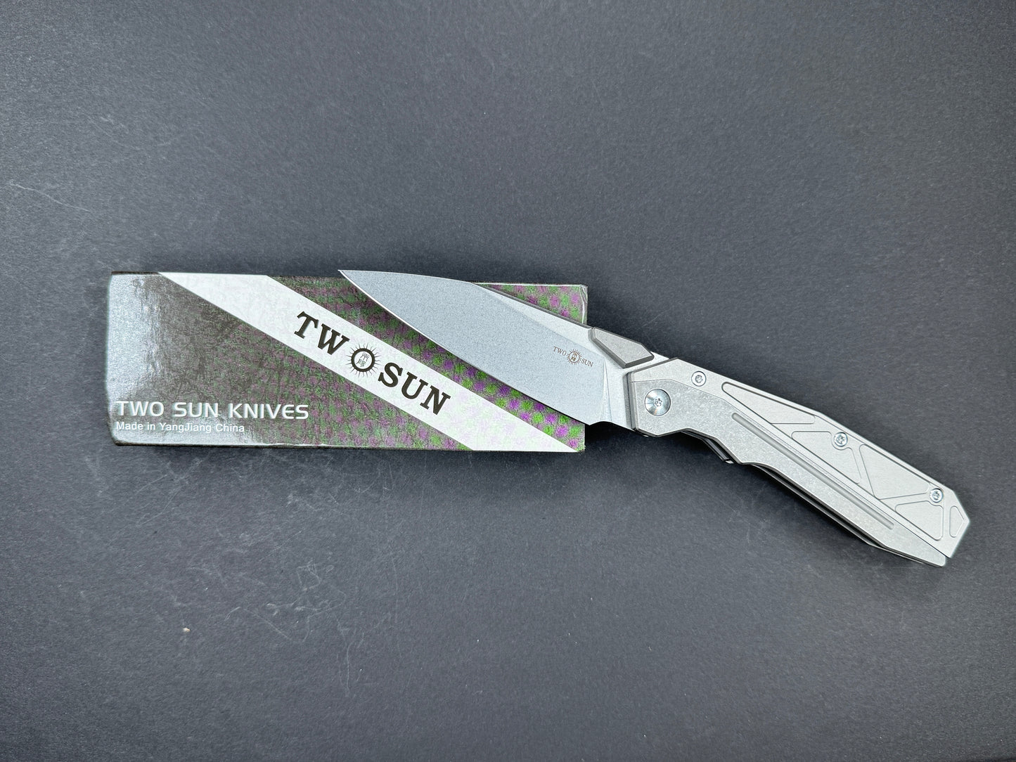 TWOSUN TS452 Folding, Liner Lock, 14C28N, Stonewash, Spear Point, Plain Edge, Full Grind, Handle: Titanium/Gray, (NEW - OPEN BOX)