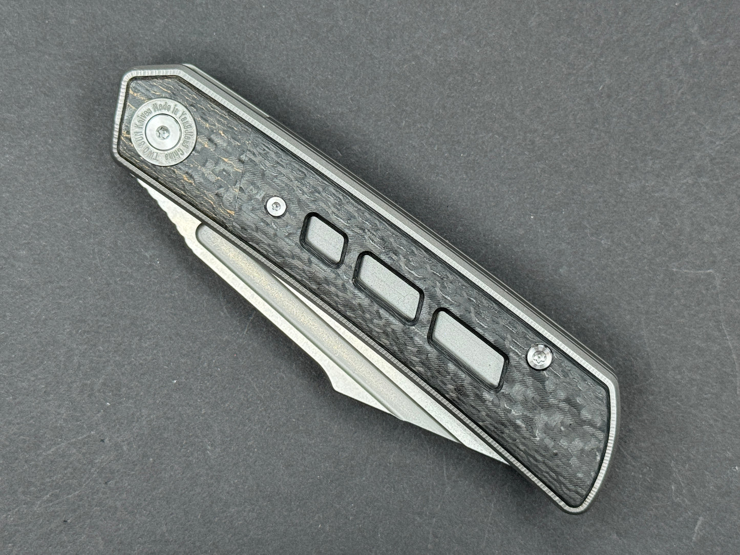 TWOSUN TS474 Folding, Frame Lock, M398, Stonewash, Sheepsfoot, Plain Edge, High Flat Grind, Handle: Titanium/ Carbon Fiber/Gray/ Black, (NEW - OPEN BOX)