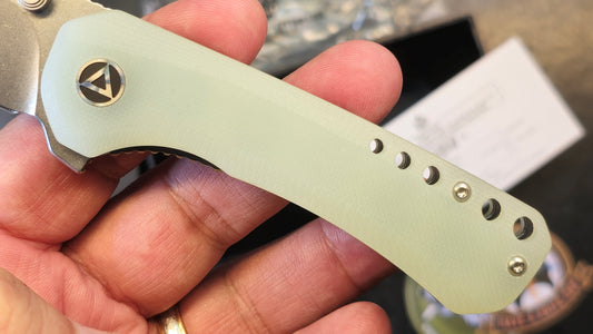 QSP Kestrel Jade G10 Handles 2.88" 14C28N (DISCOUNT IN CART)