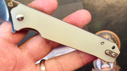 QSP Mamba V2 Jade G10 Handle D2 Plain Edge Satin (OPEN BOX)