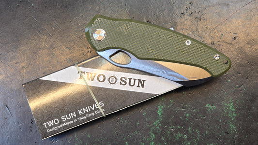 TwoSun TS421 Olive Green G10 Handle Plain Edge K110 (NEW)