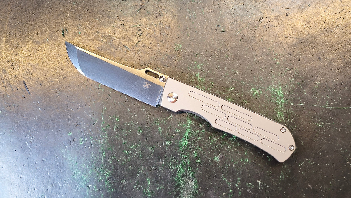 Kansept Reedus Gray Titanium S35VN Plain Edge Satin Finish (CLOSEOUT - OPEN BOX)