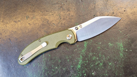 Tenable Nesstreet Button Lock Green Micarta 14C28N Plain Edge (Discount in cart)