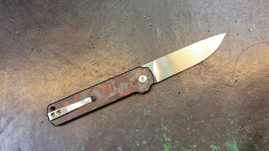 QSP Lark Red Shredded CF/Overlay G10 Handle 14C28N (DISCOUNT IN CART)