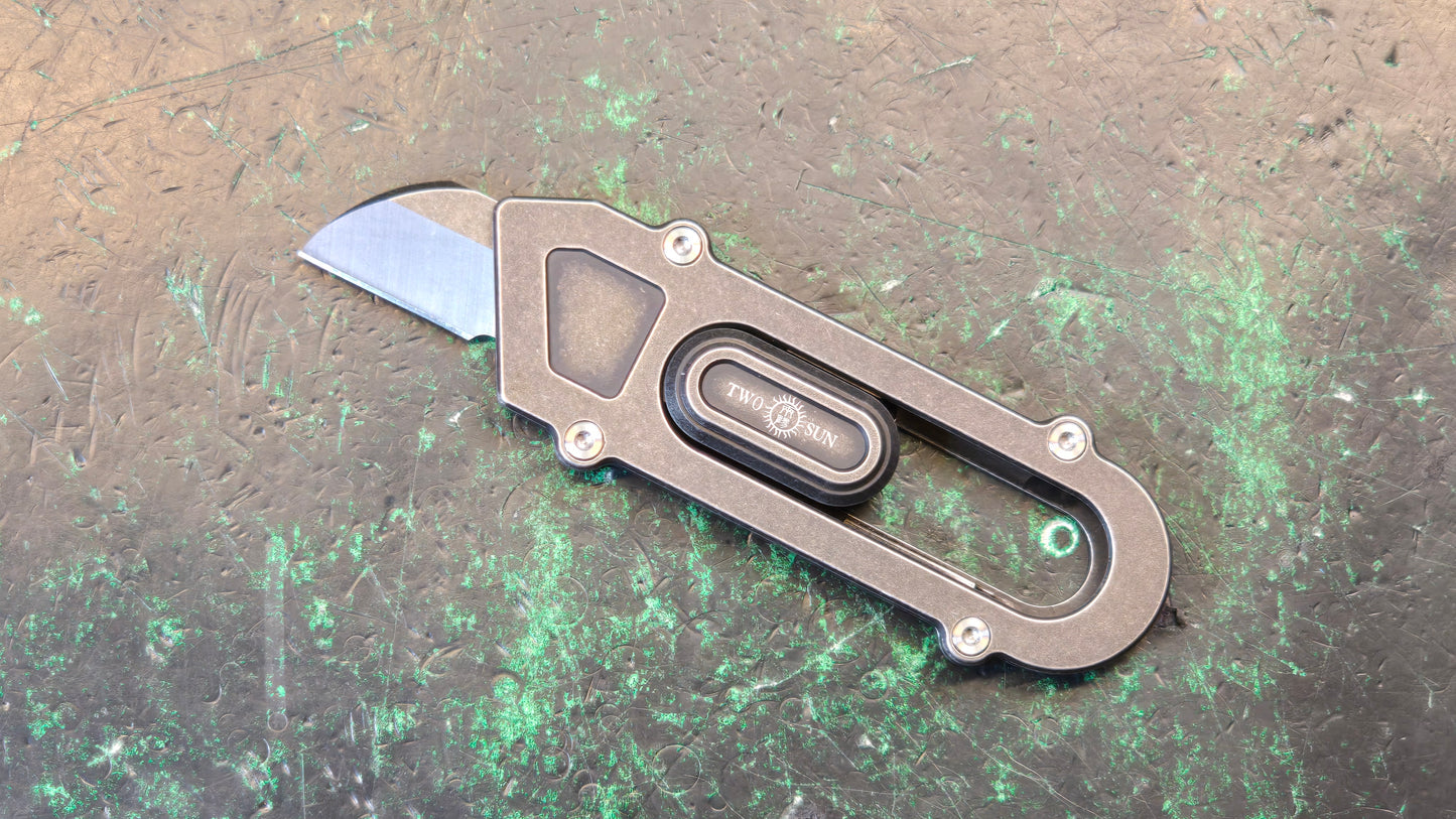 Twosun TS488-YJ01-TI Utility Knife Black Titanium (NEW)