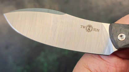 TWOSUN TS558 Fixed Blade Knife Black Carbon Fiber Handle M390 (NEW)